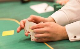Play Poker Confidently